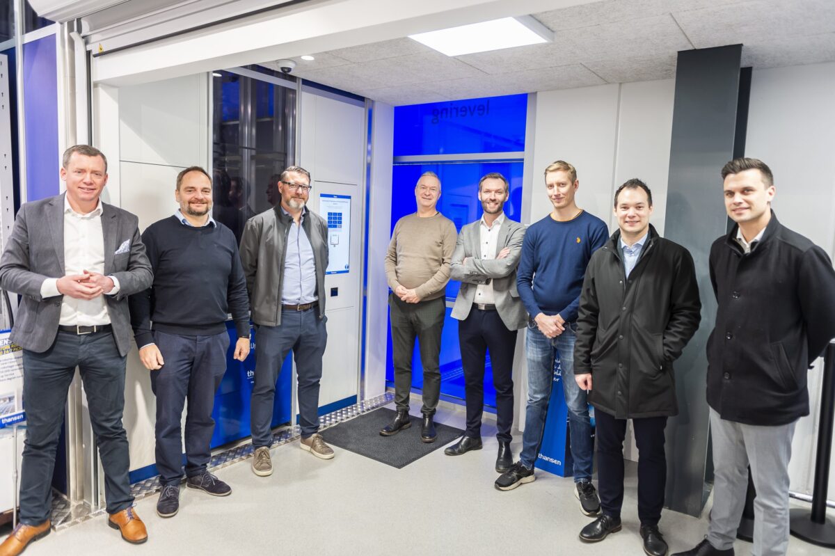 Element Logic installs the world’s first Pick-up Port at thansen’s new in-store solution
